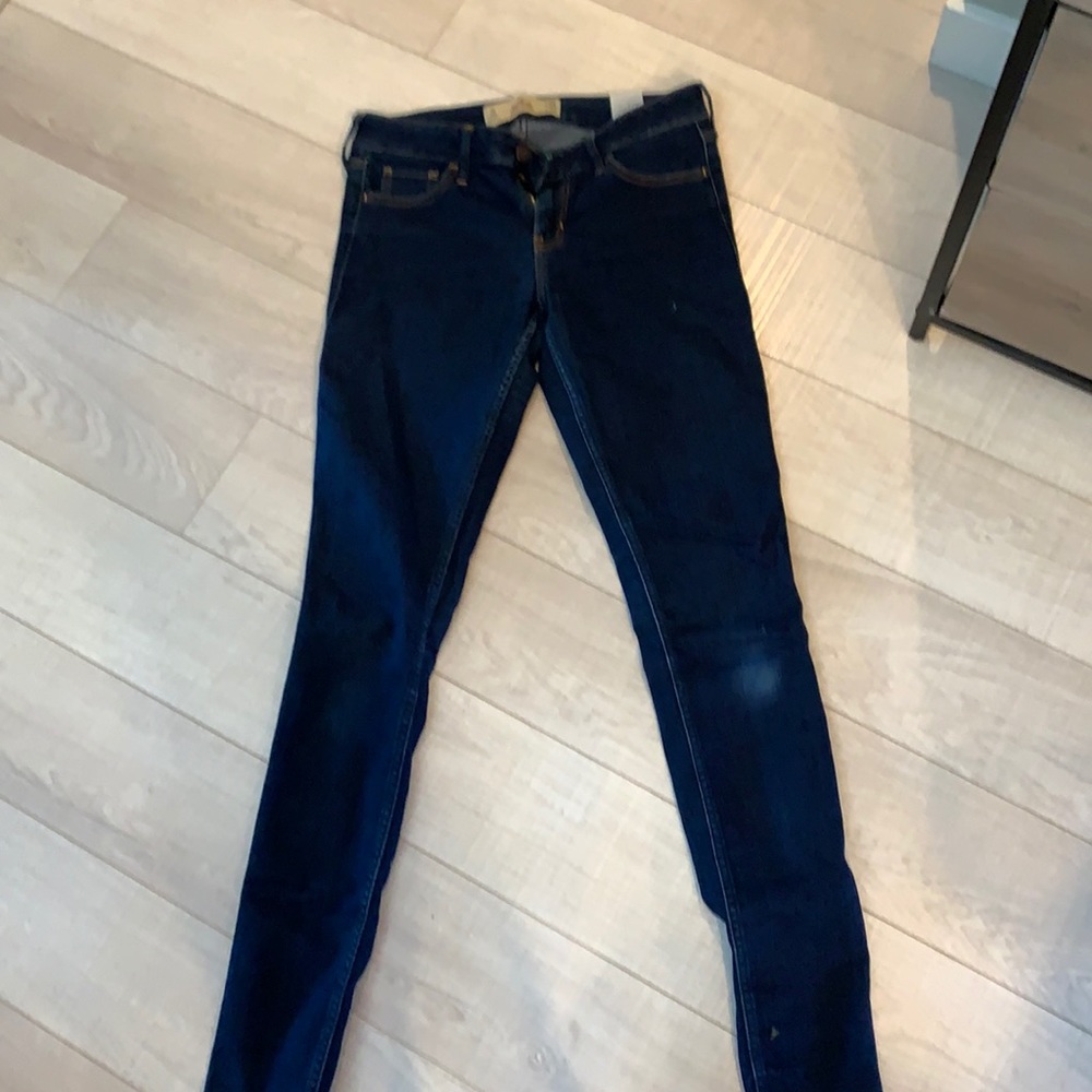 Hollister skinny jeans